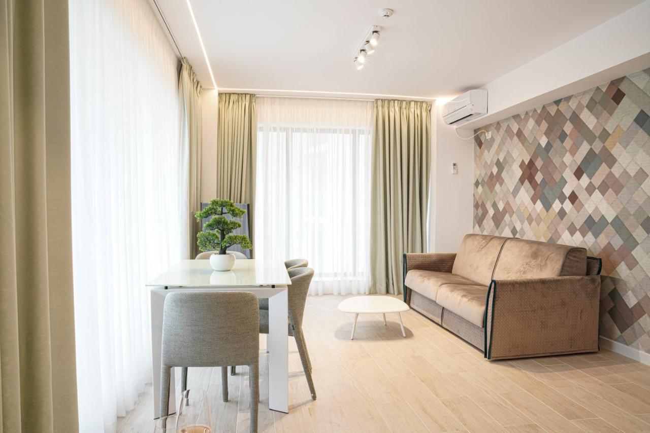 Bel Air Apartments Mamaia Nord 外观 照片