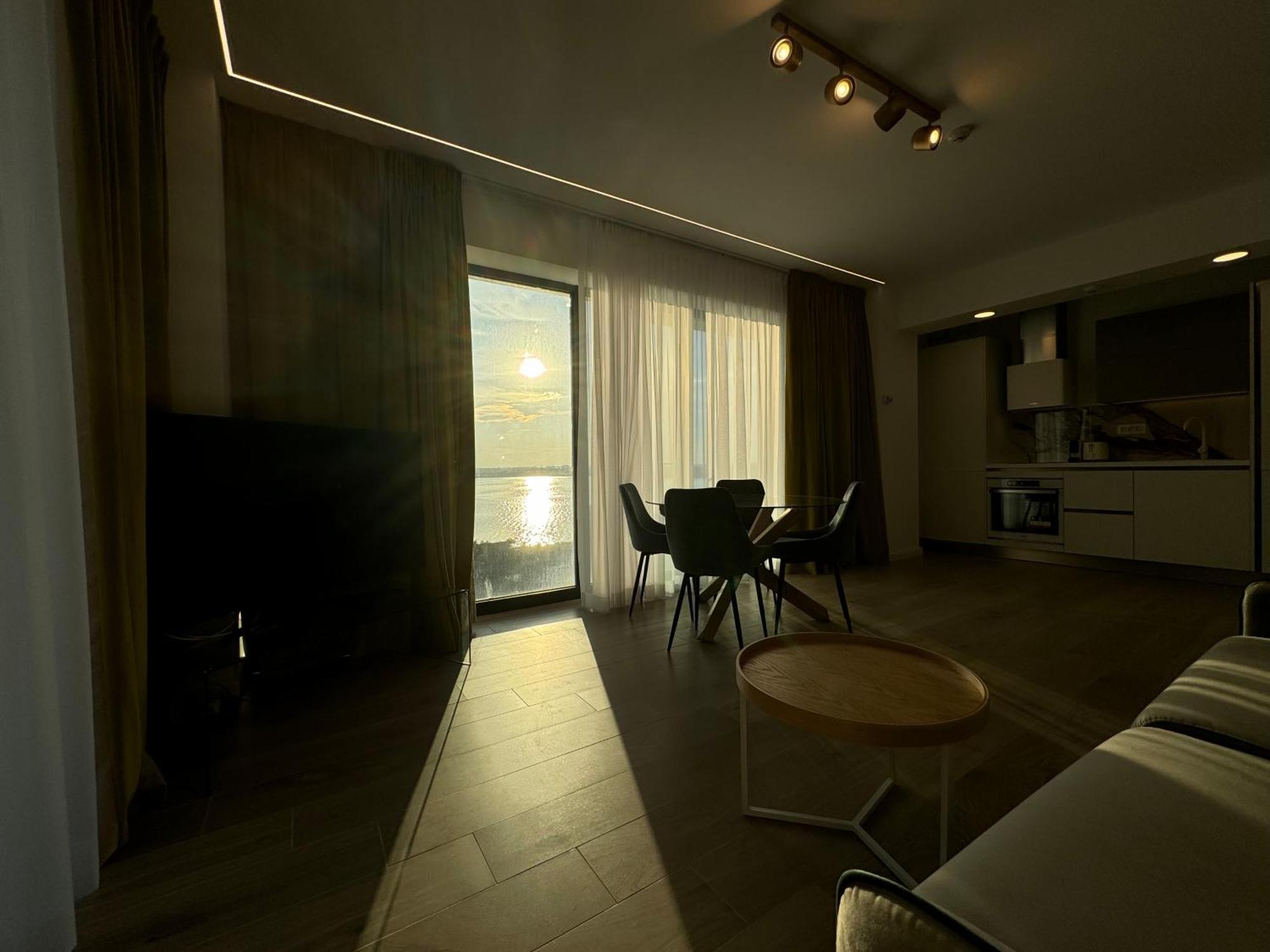 Bel Air Apartments Mamaia Nord 外观 照片