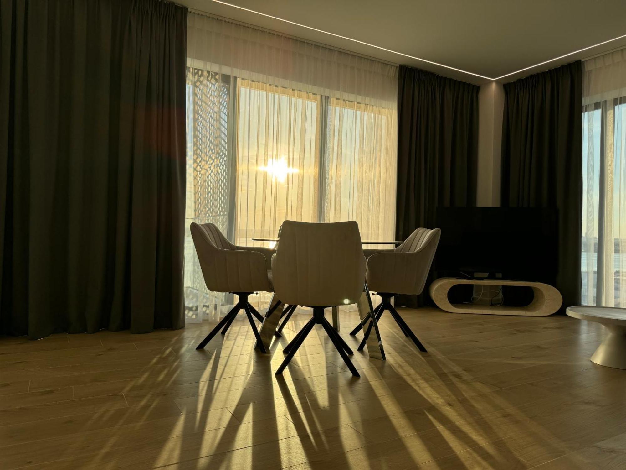 Bel Air Apartments Mamaia Nord 外观 照片